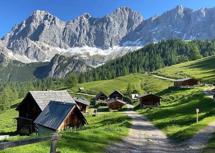 Haus Sonnleitner 아파트